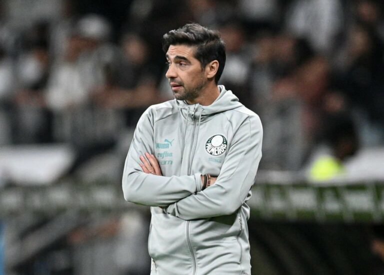 Abel Ferreira é o treinador mais bem pago do Brasil; Sampaoli e Lage completam o pódio