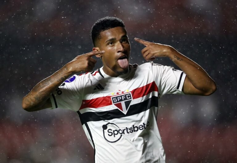 Marcos Paulo sofre grave lesão no joelho e precisará passar por cirurgia