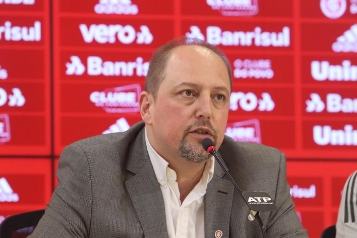 Internacional ajusta detalhes para fechar com a Liga Forte Futebol