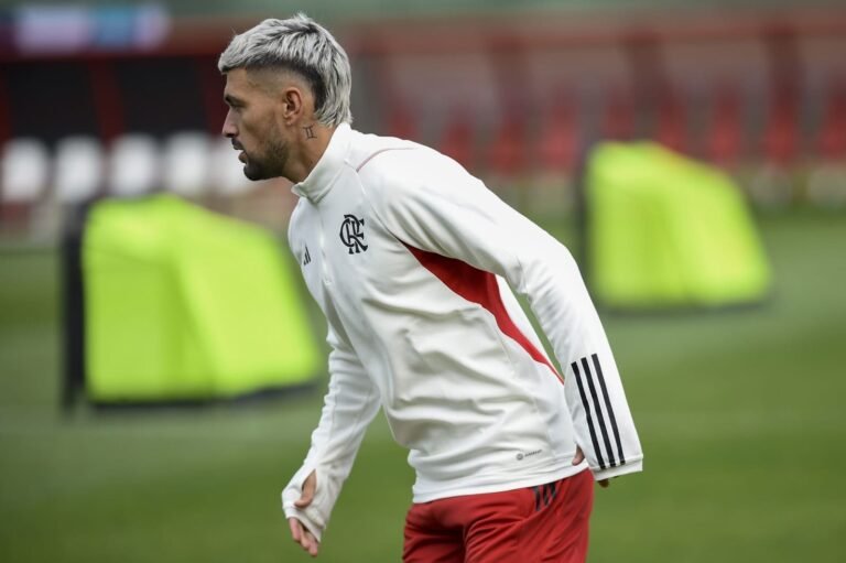 Arrascaeta deve atuar no sacrifício contra o São Paulo