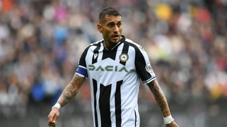 Inter faz proposta e entra na briga com Botafogo e Palmeiras por Roberto Pereyra