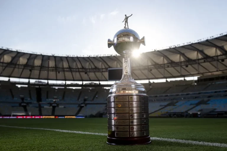 Conmebol divulga arbitragem da final da Libertadores