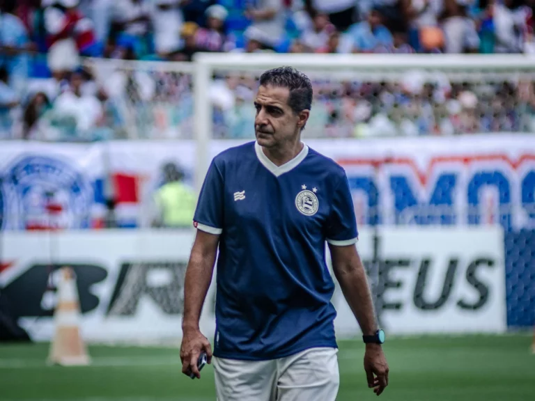 Renato Paiva pede demissão e deixa comando técnico do Bahia