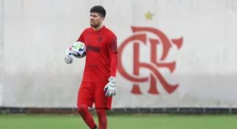 Rossi ganha moral e pode começar como titular na Era Tite no Flamengo