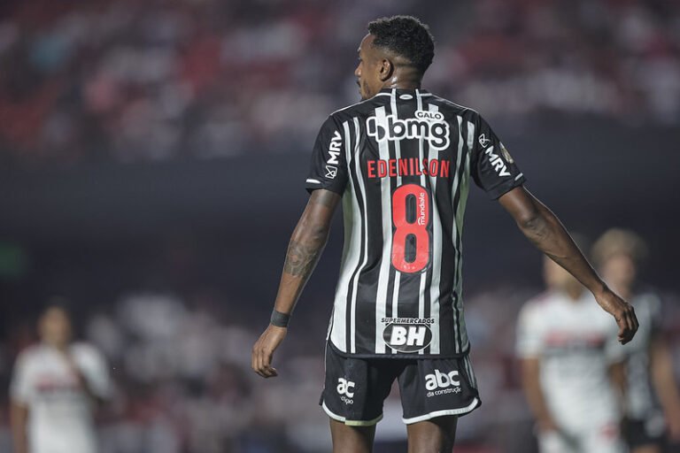 Edenilson comenta revela que elenco almejava títulos para 2023 e busca se recuperar no Atlético