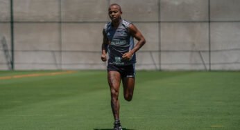 Atlético avança em negociações com Mariano e lateral irá renovar até o fim de 2024