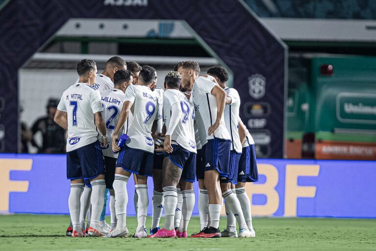 Do que o Cruzeiro precisa para evitar o rebaixamento?