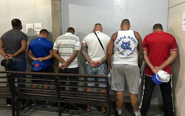 Membros de organizadas do Cruzeiro são alvo de operação policial