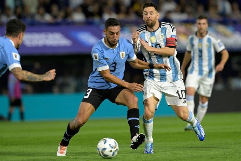 Flamengo demonstra interesse em zagueiro uruguaio