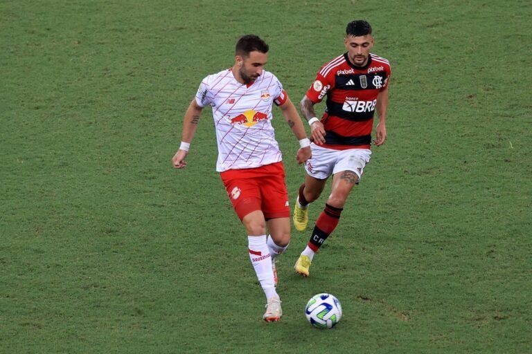 Léo Ortiz confirma interesse do Flamengo: “Meu empresário passou algumas coisas”