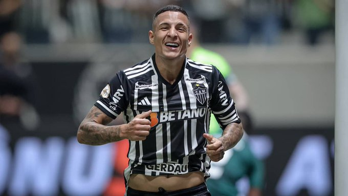 Guilherme Arana fala sobre diferenças entre Mineirão e Arena MRV e acredita em título brasileiro