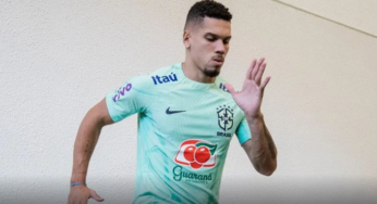 Clubes brasileiros prestam solidariedade à Paulinho, atacante do Atlético e vítima de ataques de intolerância religiosa