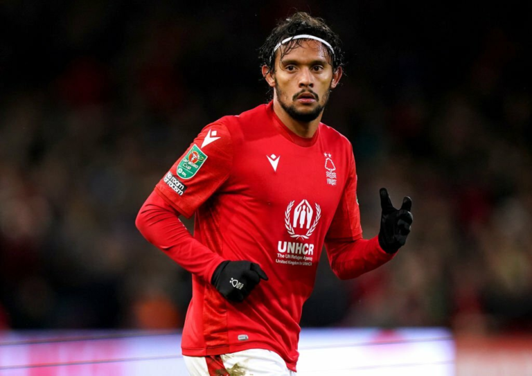 Agente de Gustavo Scarpa fala sobre negociações com o Atlético pelo meia