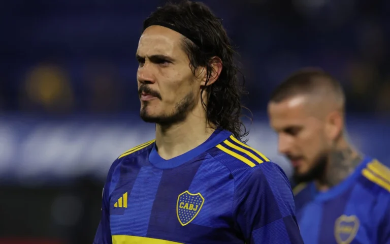 Cavani é oferecido ao Flamengo