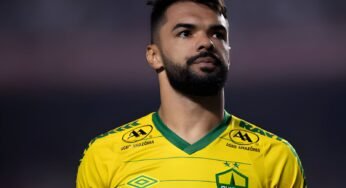 Corinthians faz proposta pelo volante Raniele