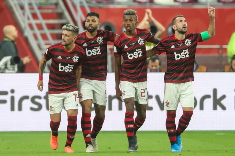 Filipe Luís exalta quinteto remanescente do Flamengo de 2019