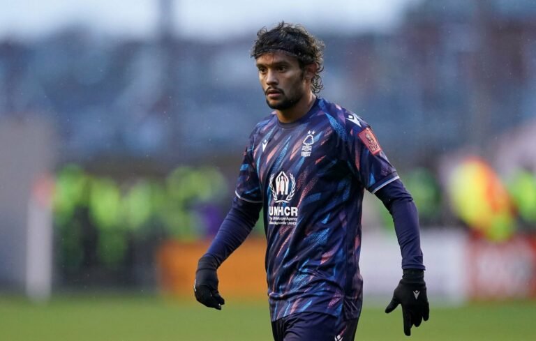 Atlético e Flamengo disputam contratação de Gustavo Scarpa e time mineiro tem vantagem