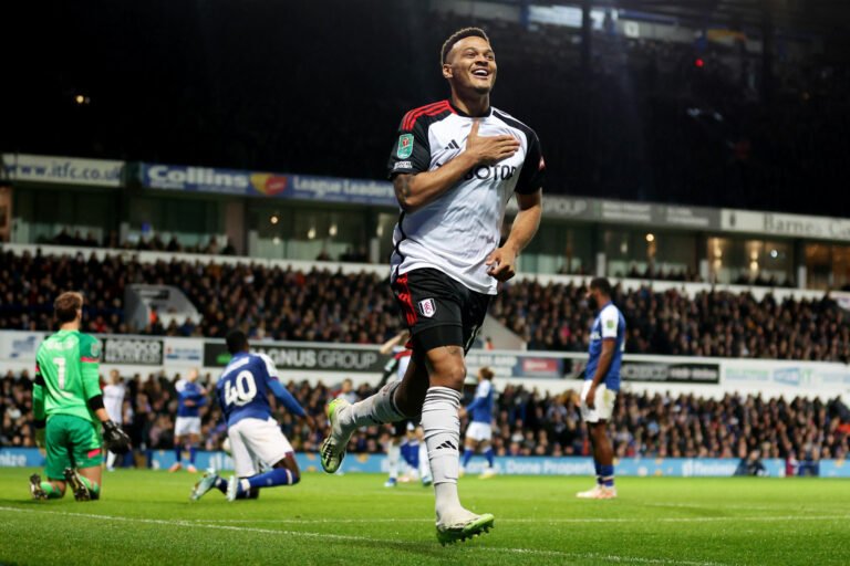 Atlético desmente proposta por Rodrigo Muniz, do Fulham