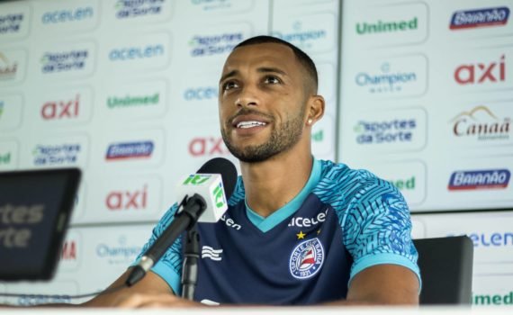 Vitor Hugo exalta atuação do Bahia contra o Atlético-MG “partida bem sólida”