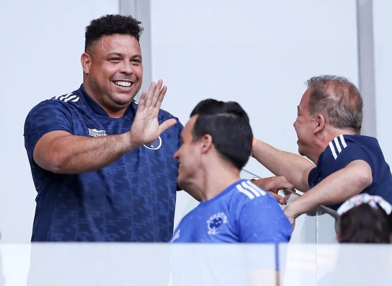 Ronaldo explica mal entendido no Cruzeiro: “Nunca quis responsabilizar a torcida”