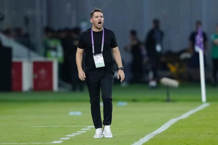 Ex-Atlético elogia time de Larcamón, novo técnico do Cruzeiro: “O mais difícil que enfrentei”