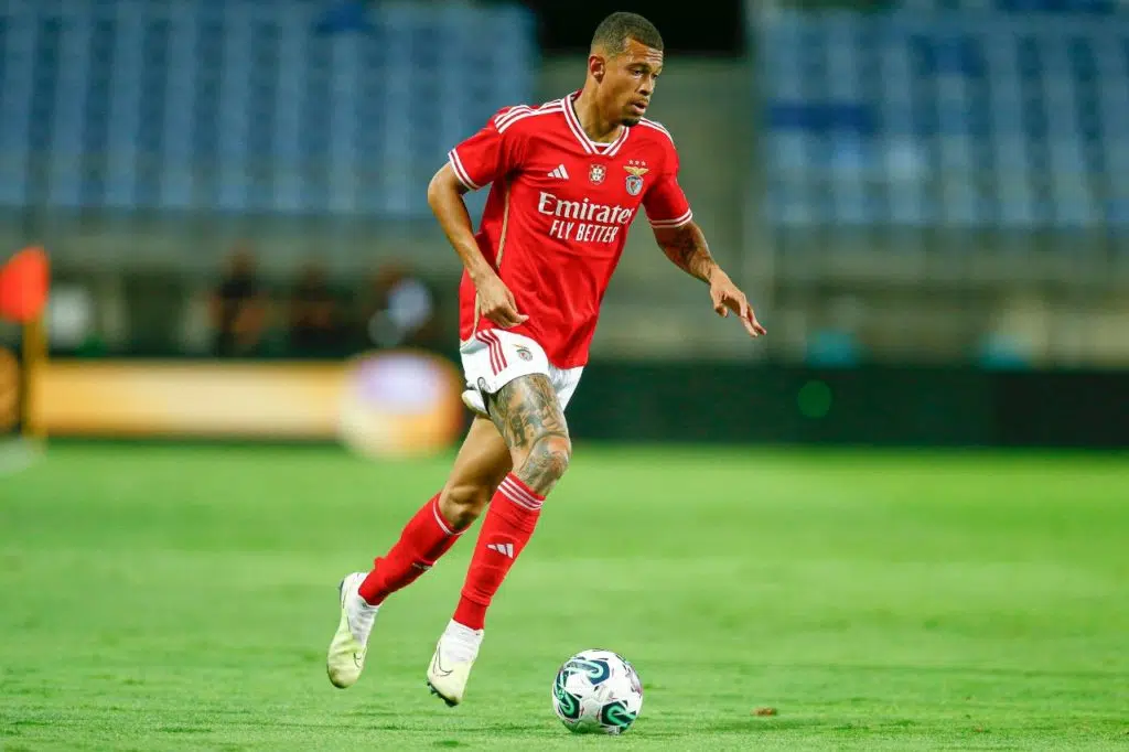 Botafogo recua em interesse por João Victor, do Benfica