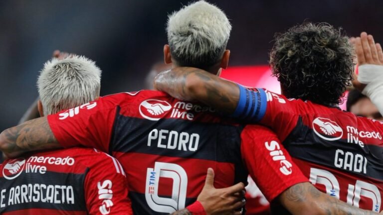 Flamengo não pretende negociar jogadores importantes na próxima janela de transferências