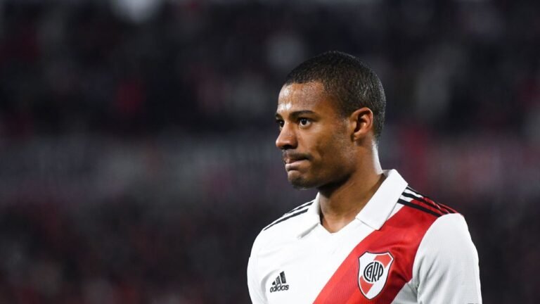 De La Cruz será um dos jogadores mais bem pagos do elenco do Flamengo