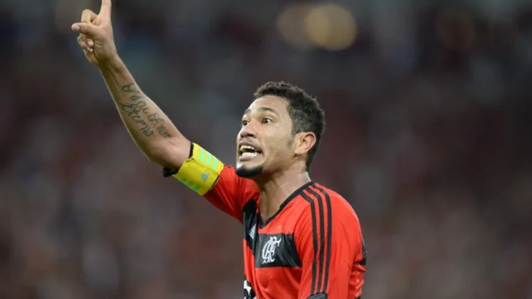 Hernane Brocador revela que se considera ídolo do Flamengo: “Fiz muito com tão pouco”