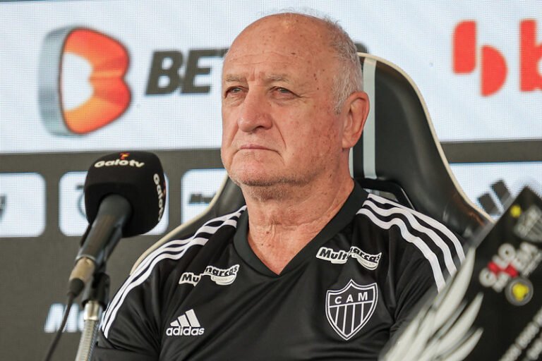 Felipão pretende se aposentar ao fim da temporada 2024 pelo Atlético