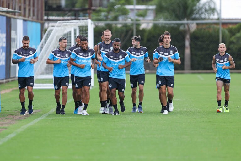 Grêmio espera anunciar reforços para o ataque até a próxima quarta-feira (24)
