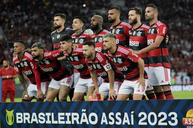 Flamengo se reapresenta nesta segunda com três baixas e nenhuma novidade no elenco