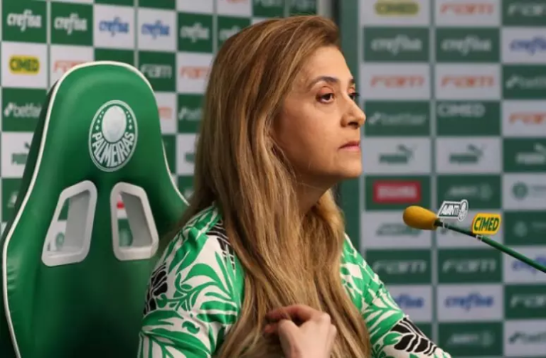 Presidente do Palmeiras, Leila desabafa sobre contratações: “Não vou contratar porque a imprensa pressionou”