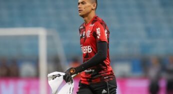 Flamengo encaminha venda do goleiro Santos ao Fortaleza; veja valores