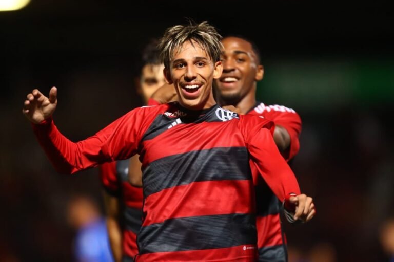 Flamengo justifica saída de Werton por empréstimo para clube português