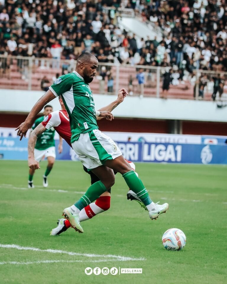 Zagueiro ex-Inter tem a missão de ajudar time indonésio a permanecer na primeira divisão