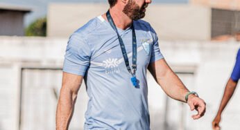 Após ultrapassar a marca pessoal como treinador, Massaro quer primeiro acesso na carreira