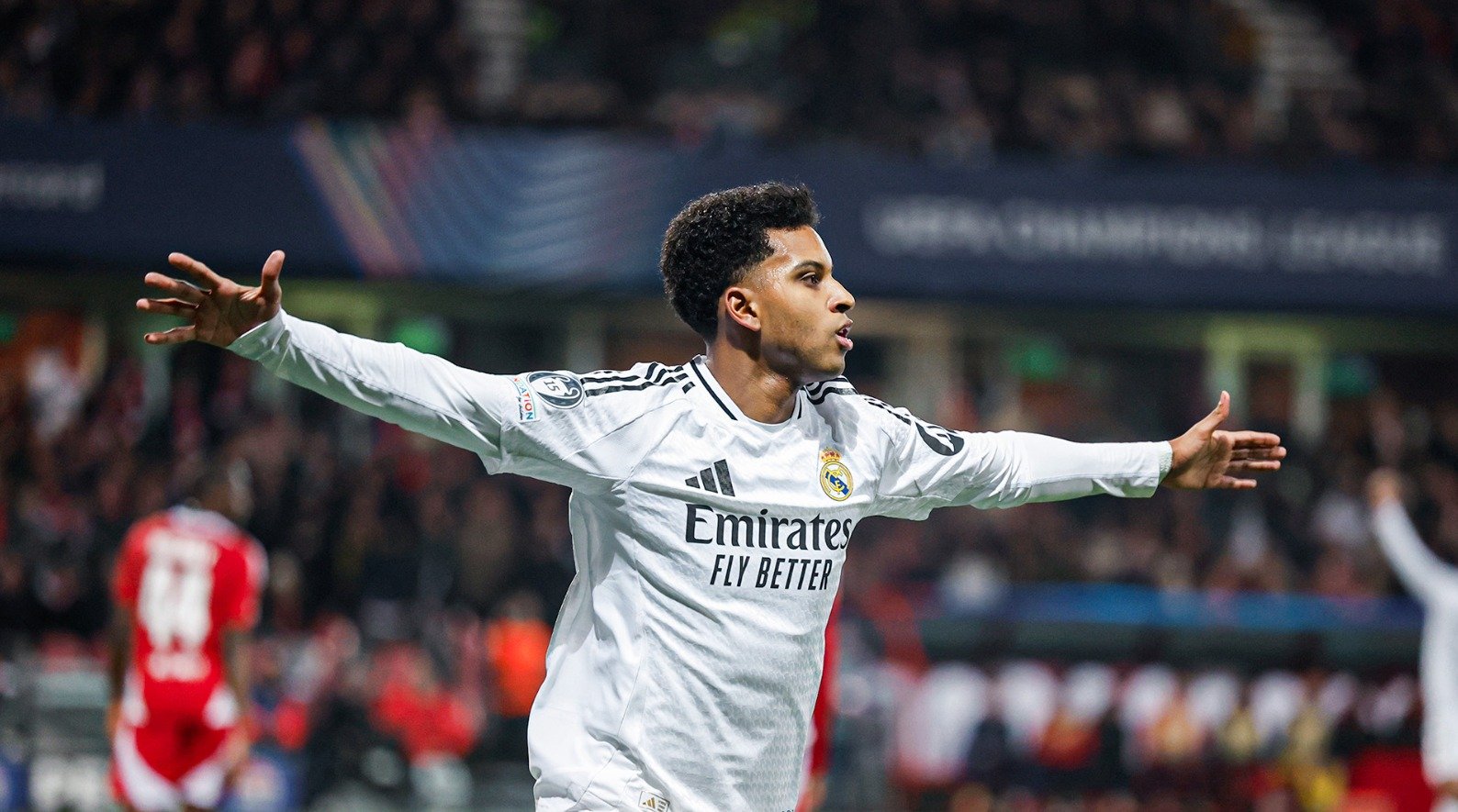 Após seis anos, Rodrygo quer deixar o Real Madrid