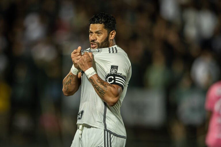 Hulk analisa empate pela Copa do Brasil e fala sobre chance na Seleção: “Vai ser mais um sonho”
