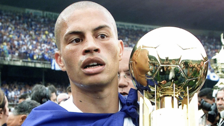 Antes de contratar Jardim, Cruzeiro tentou a contratação de Alex, ídolo e ex-camisa 10 Celeste