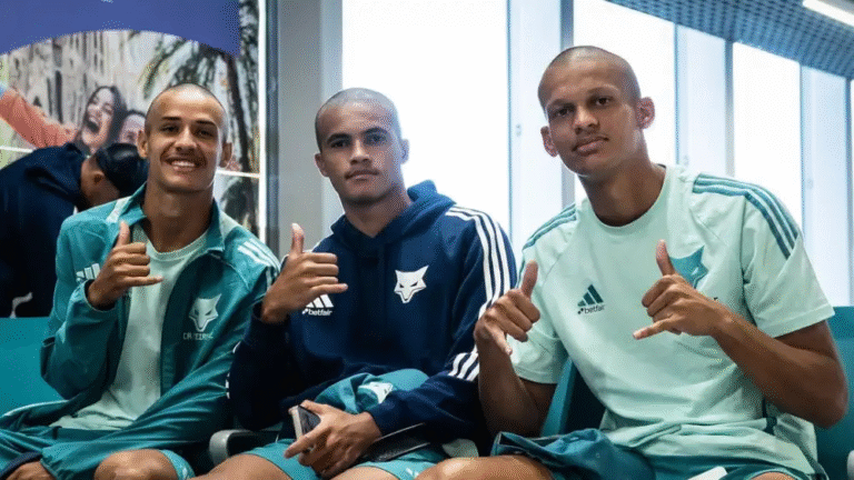 Com meninos da base, Cruzeiro encerra preparação para duelo pela Sul-Americana