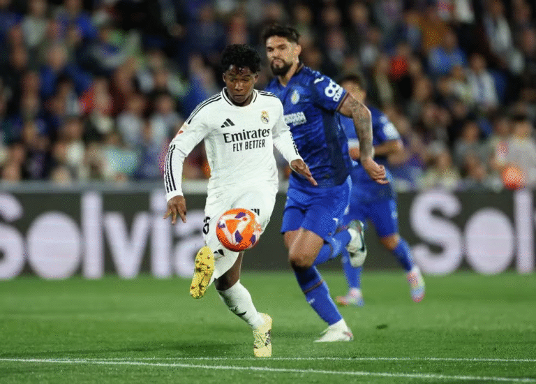Endrick recebe bronca de Ancelotti pode ser ‘punido’ após tentativa falha de cavadinha diante o Getafe