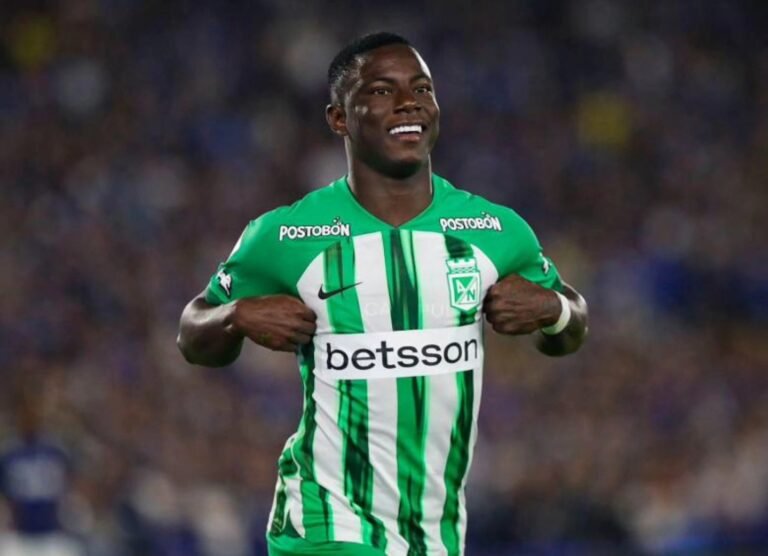 Flamengo descarta a contratação de Marino Hinestroza, do Atlético Nacional