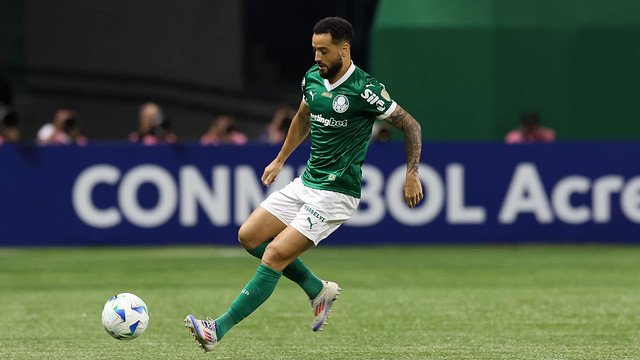 Felipe Anderson reflete sobre seu início desafiador no Palmeiras