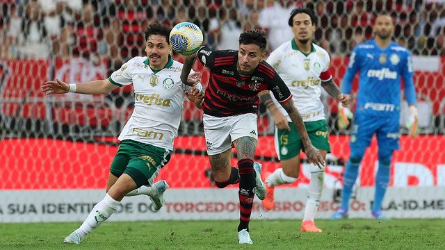 Dirigente do Internacional revela porque o Palmeiras é superior ao Flamengo