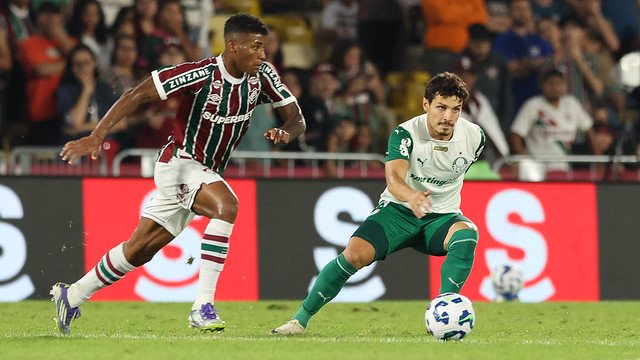 Após oito anos, Palmeiras volta a vencer Fluminense no Maracanã