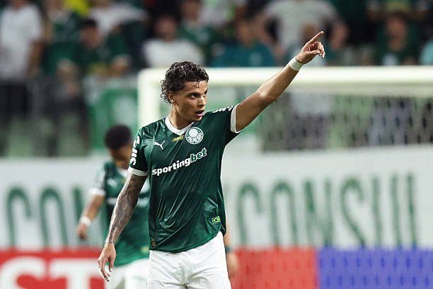 Abel Ferreira ressalta seu mérito na valorização de Richard Ríos