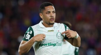 Vitor Roque enaltece elenco do Palmeiras