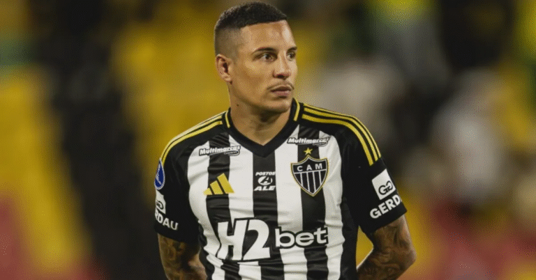 Spartak Moscou sinaliza oferta de 8 milhões de euros por Guilherme Arana, ídolo do Atlético