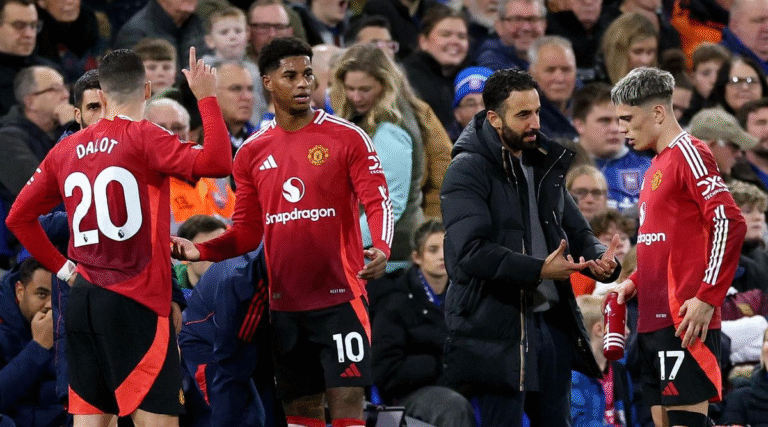 Após barca de saídas, jogador do United elogia escolhas: “Não há mais preguiçosos”